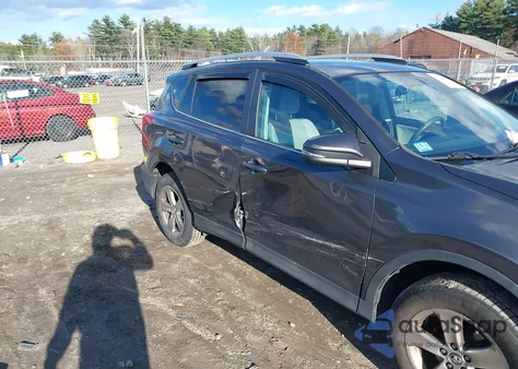 2015 Toyota Rav4 Xle из США, поврежденный, VIN 2T3RFREV3FW306077